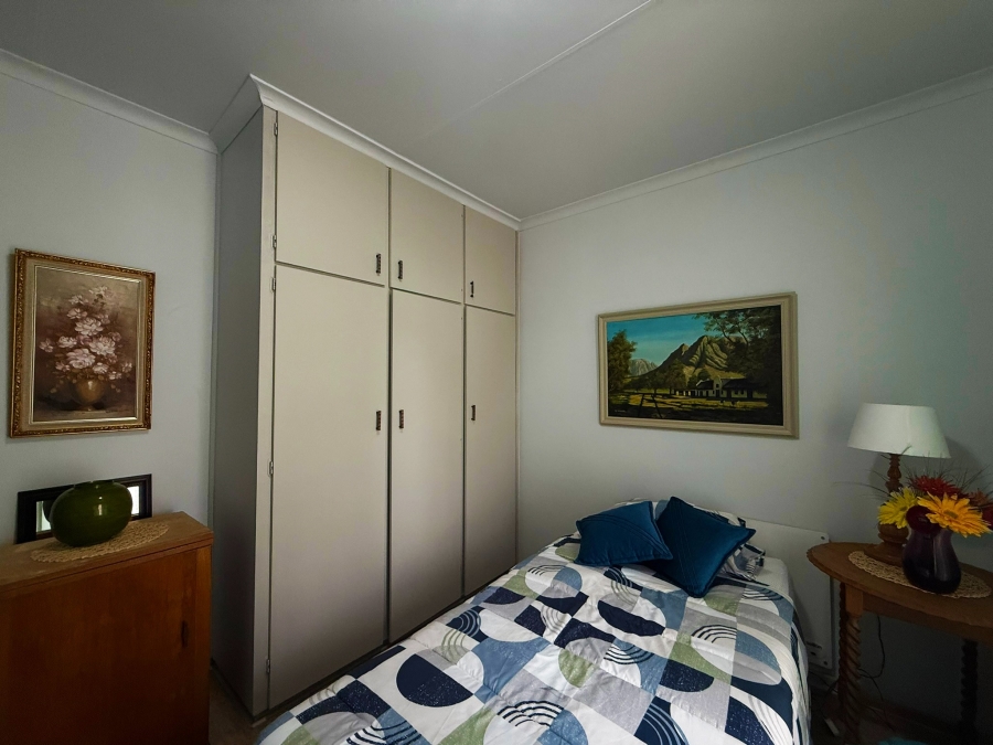 3 Bedroom Property for Sale in Kannoniers Park North West